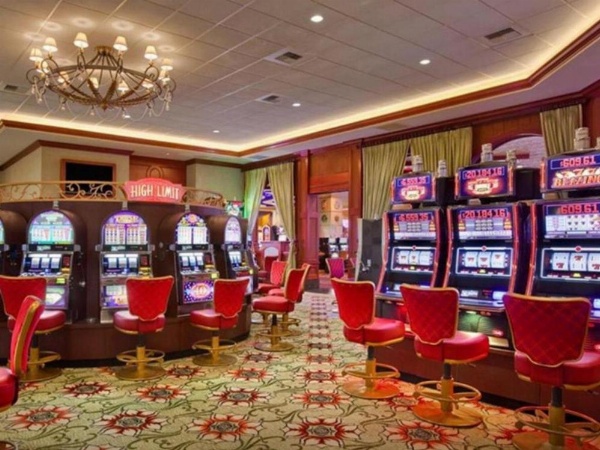 The Orleans Hotel And Casino image 15